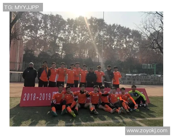 西安足球队总决赛特别报道:从默默无闻到辉煌崛起的奋斗历程 西安足球队总决赛特别报道:从默默无闻到辉煌崛起的奋斗历程