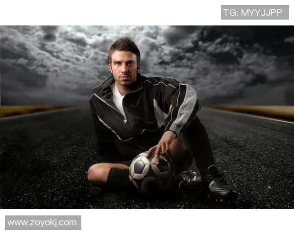 探索不同足球明星壁纸的魅力与风格，点亮你的桌面与心情